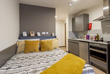 Classic Studio at The Tannery, 115 Bath Lane, New Parks, Leicester, LE35EU - Image 1